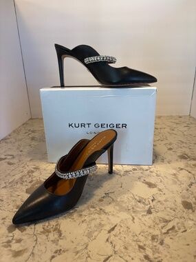 EUC Kurt Geiger London Duke Black Leather Mules  Heels Crystals Size 9.5